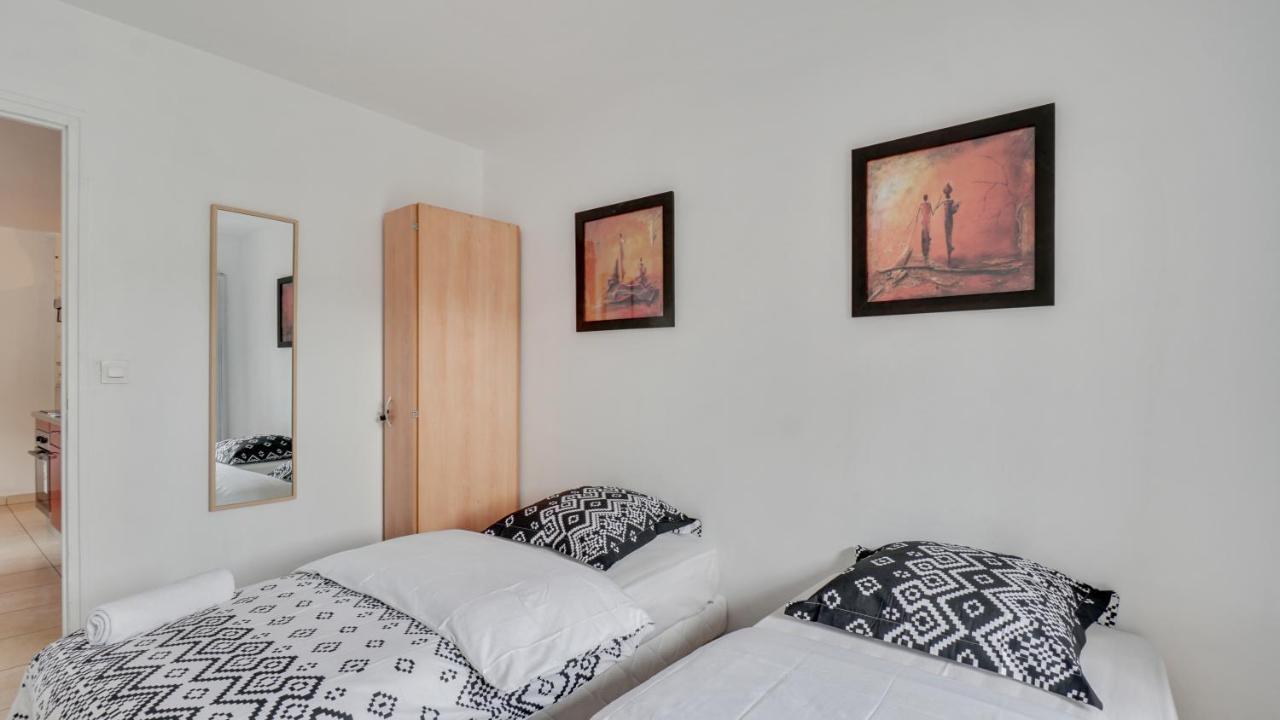 Chic Apart With Parking Near Paris Apartman Aubervilliers Kültér fotó
