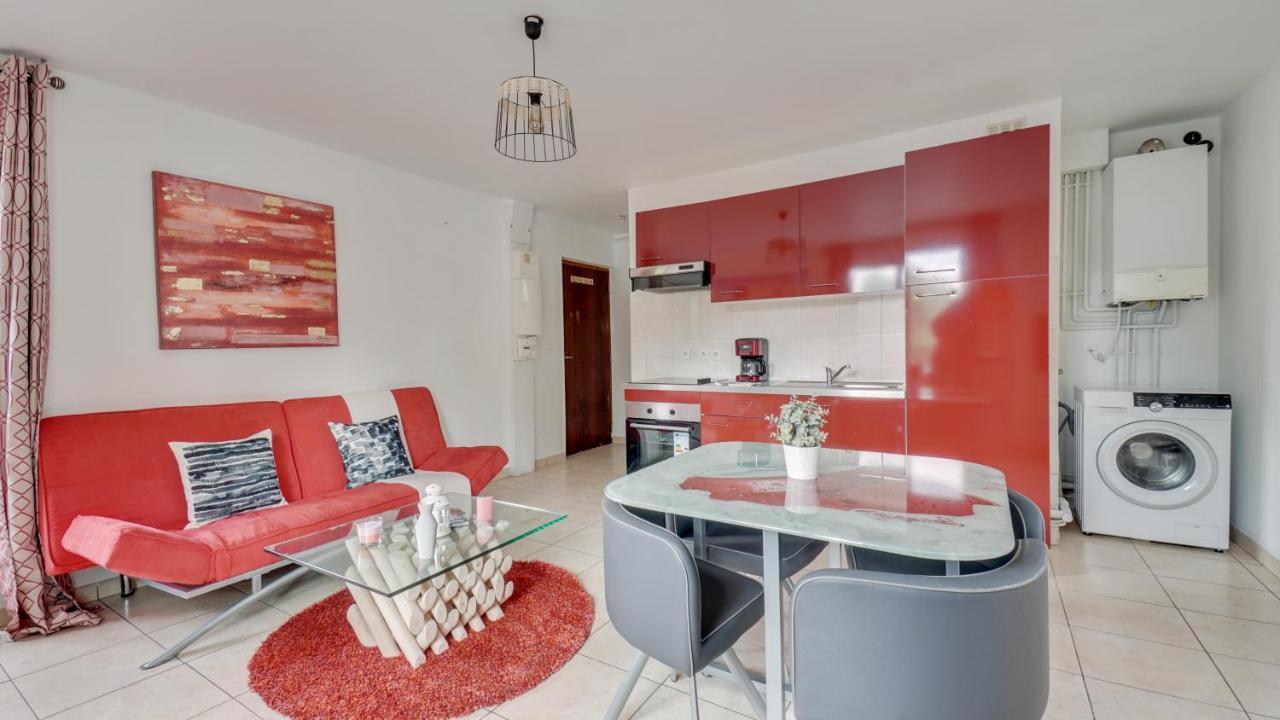Chic Apart With Parking Near Paris Apartman Aubervilliers Kültér fotó